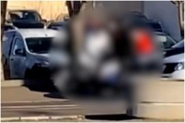 Elev băgat în spital de colegi, după o bătaie în stradă, în faţa unui liceu din Arad. Cei doi agresori l-au lovit cu pumnii şi picioarele în faţă