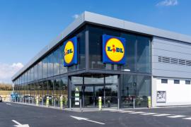 Lidl a retras de la vânzare un produs contaminat cu patulină. Clienţii nu au nevoie de bon fiscal pentru a-l returna