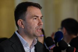 Cătălin Drulă îl acuză pe Ciolacu de "manipularea bursei" în cazul Roşia Montană: "PSD-ştii au făcut bani". USR sesizează DNA şi autorităţile canadiene