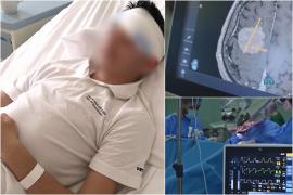 Andrei, un băiat de 14 ani din Galaţi, şi-a recăpătat vederea după 5 ani de întuneric. O tumoră de 8 cm îi furase lumina ochilor