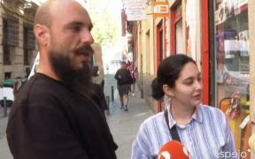 Situaţie revoltătoare în Madrid, după ce o familie de români s-a mutat abuziv în locuinţa unei bătrâne. Pentru fapta lor, cei doi riscă cel mult o amendă