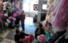 Un bătrân de 70 de ani, prins de poliţiştii din Bucureşti în timp ce fura telefonul şi portofelul din căruciorului unui copil