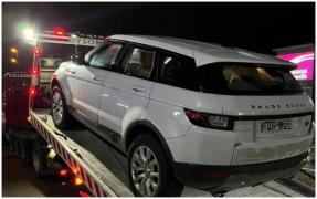 A cumpărat un Range Rover de pe Facebook cu 10.000 £, dar a ajuns ţinta glumelor