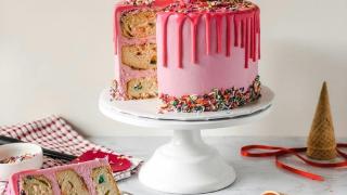 (P) Surprize dulci și personalizate. Iată de ce să plasezi o comandă de tort la eTorturi