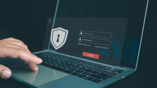 Ţara în care parola 12345 a fost interzisă. Toate dispozitivele trebuie să îndeplinească standarde minime de securitate