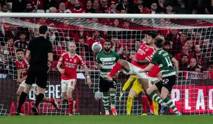 Fază dintr-un meci Sporting - Benfica