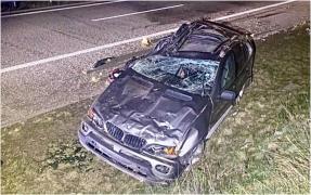 Un român de 29 de ani și-a făcut praf BMW-ul pe o autostradă din Germania. Deși a fost rănit grav, a fugit pe jos în Cehia