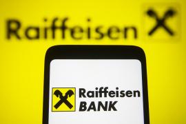 Lovitură pentru Raiffeisen. Banca ar putea fi lăsată fără acces la sistemul financiar american