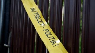 Bărbatul avea urme de violenţă pe corp