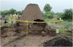 Au violat o copilă de 14 ani, apoi au aruncat-o într-un cuptor și i-au dat foc vie. Cei doi frați care au șocat India, condamnați acum la moarte