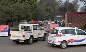 Revoltă în India după ce un tânăr care provine dintr-o familie bogată a ucis doi oameni într-un accident. Pedeapsa primită: să scrie un eseu