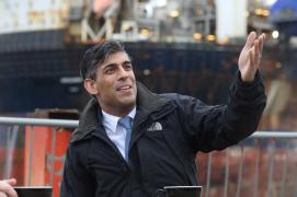 Sunak promite să reintroducă în Marea Britanie serviciul militar pentru tinerii de 18 ani. Laburiștii critică ideea: "Un alt angajament disperat"