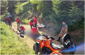Bărbat de 58 de ani, strivit de ATV în Sibiu. A murit după ce s-a răsturnat pe un drum din pădure și a rămas prins sub vehicul