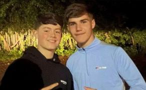 Doi adolescenţi, îngeri păzitori pentru un bărbat care a vrut să se arunce în faţa trenului. L-au scos de pe şine cu 45 de secunde înainte de impact