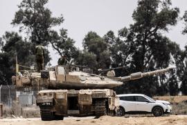 Tancurile israeliene au ajuns în centrul oraşului Rafah. IDF a anunţat că-şi continuă operaţiunea din sudul Fâşiei Gaza