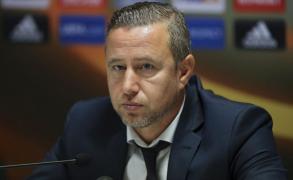 Laurenţiu Reghecampf reclamă că i-au fost furate o barcă şi un Ferrari din garajul fostei sale soţii. Prejudiciul se ridică la 400.000 de euro