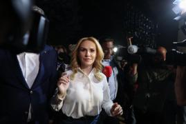 Gabriela Firea şi Sebastian Burduja, schimb tăios de declaraţii. Ce îşi reproşează candidaţii pentru Primăria Capitalei: "În viaţă totul se decontează"