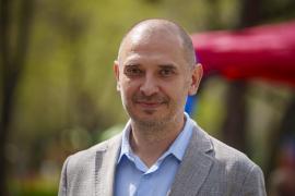 Radu Mihaiu anunță că se renumără voturile la o secție din Sectorul 2. A depus plângere penală împotriva Biroului Electoral