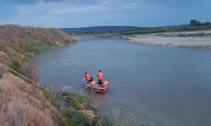 Cadavru găsit în râul Mureş, lângă podul Traian din Arad