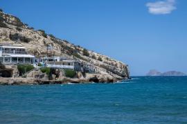 Turist german, găsit mort într-o râpă, pe insula Creta. Este al șaselea turist care moare în Grecia după ce a pornit într-o excursie