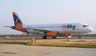 Primul zbor direct România - SUA, după 20 de ani. Cât costă cel mai ieftin bilet de avion Bucureşti - New York: cursa durează 10 ore