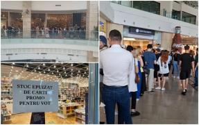 Cozi uriaşe la librăriile Cărtureşti din Capitală, după ce au anunţat că oferă o carte gratis pentru cei care au mers la vot. Stoc epuizat în două ore