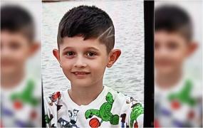 Copil de 9 ani, dispărut în Galați. Mario a plecat de acasă în papuci, cu o revistă cu cartonașe de fotbal în mână