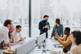 Durata medie a vieţii profesionale a românilor, cea mai mică din UE. Ce țară e pe primul loc în top