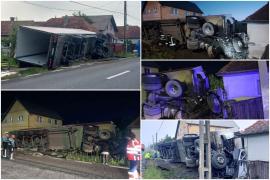 Un TIR s-a răsturnat peste o casă în Sândominic, Harghita. În ce stare se află şoferul de 30 de ani