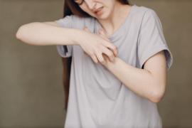 (P) Ce este scabia și cum se manifestă?