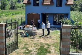 Caz șocant în Bistrița-Năsăud: A vrut să își ucidă soția și pe cei trei copii dându-le foc