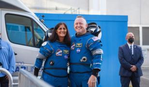 Au plecat în spaţiu pentru 8 zile şi ar putea rămâne blocaţi până în 2025. Astronauții ar putea petrece sărbătorile de iarnă, "plutind" deasupra Pământului