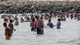 Începe programul "Litoralul pentru toţi". Cât costă acum o noapte de cazare într-un hotel de trei stele în Mamaia