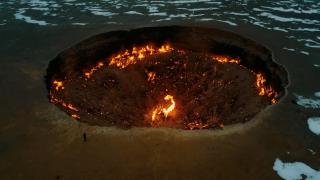 "Porțile Iadului" din Turkmenistan se vor închide. Locul celebru a luat naştere acum 50 de ani