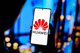 Huawei a anunţat că va prezenta un nou telefon "epocal", la câteva ore după lansarea noului iPhone