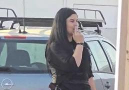 Poliţistă din Teleorman, cercetată după ce a fost filmată cum fumează şi bea suc în timpul programului