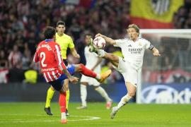 Atletico Madrid - Real Madrid 1-1, după un meci plin de incidente. Oficialii celor două cluburi se acuză reciproc