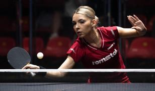 Bernadette Szocs – Wang Manyu 1-3 a fost în AntenaPLAY. Românca a fost eliminată de la WTT Champions Macao 2024
