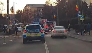 Doi copii, loviți de o şoferiţă pe o trecere pentru pietoni din Cluj-Napoca