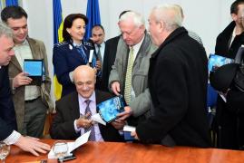 Fost şef de Poliţie din Iaşi, păcălit online. Cum a rămas fără 20.000 de euro din câteva click-uri