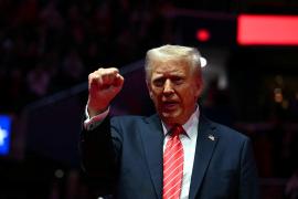 Trump avertizează că va acţiona "cu o forţă fără precedent" în al doilea mandate. Scopurile declarate la mitingul dinaintea învestirii