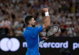 Scandal la Australian Open, după ce Djokovic a refuzat să dea un interviu. Un jurnalist i-a insulat pe fanii sârbi, apoi şi-a cerut scuze