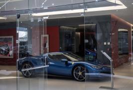 Dealerul Ferrari din România, cumpărat de Holand Automotive Group din Canada: 