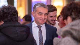 Vlad Oprea, reţinut de DNA (surse). Primarul din Sinaia ar fi primit mită de 240.000 € de la patronul Nordis, cel care l-a şi denunţat