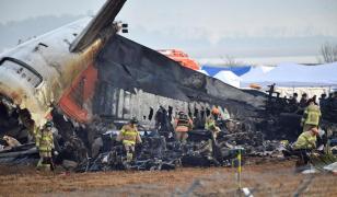 Autoritățile din Coreea de Sud care investighează accidentul aviatic al companiei Jeju Air, în urma căruia au murit 179 de persoane, au publicat un raport preliminar privind modul în care s-a produs catastrofa aeriană