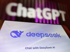 Startup-ul chinezesc AI DeepSeek ameninţă dominaţia SUA, după ce a depăşit Chat GPT. Scădere generalizată a burselor la nivel global