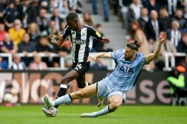 Tottenham - Newcastle 1-2, în etapa 20 din Premier League. Drăguşin, vinovat la golul victoriei oaspeţilor, schimbat la pauză