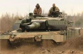 Zeci de soldaţi ucraineni din brigada "Anna de Kiev" au dezertat în timpul antrenamentelor, recunoaşte Parisul: "E dreptul lor"