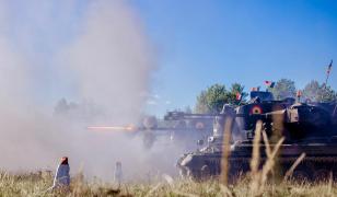 Exerciții militare cu muniție de război la poligonul Cataloi din Tulcea. Avertisment pentru civili