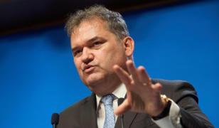 Guvernul blochează proiectele noi până în 2027. Investițiile actuale continuă doar cu bani locali